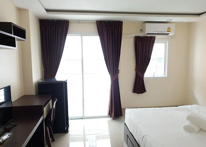 The Cosy River Aparthotel Bangkok