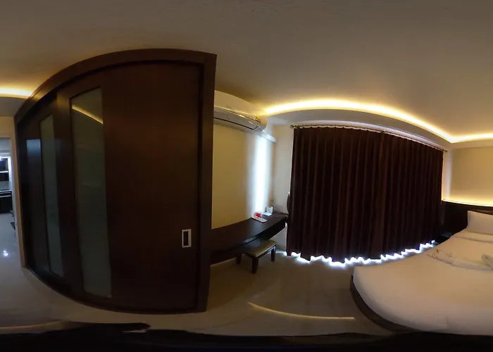 Aparthotel The Cosy River 4*