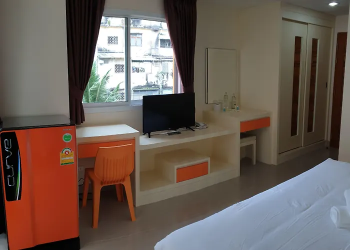 The Cosy River Aparthotel Bangkok